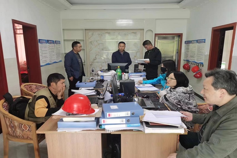 1652771811640425.jpg b0b91d1b133ba6ea9e6d09c888bfb5d.jpg